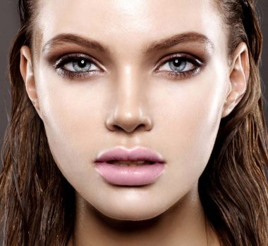 Maquillaje para mujeres de verano frío