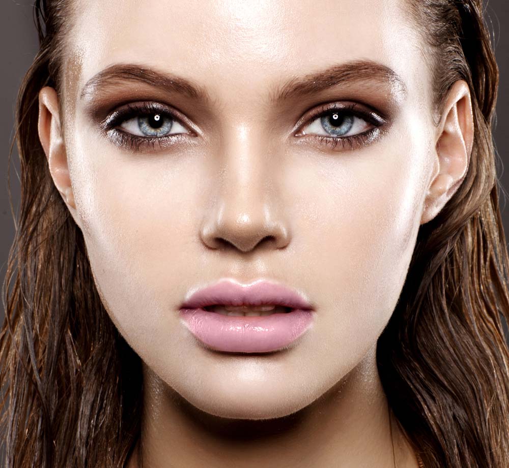 Maquillaje para mujeres de verano frío