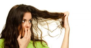 como devolverle el brillo y suavidad al cabello después de vacaciones